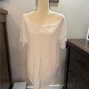 NWT 100% Cotton Fabletics White Off-Shoulder Tee